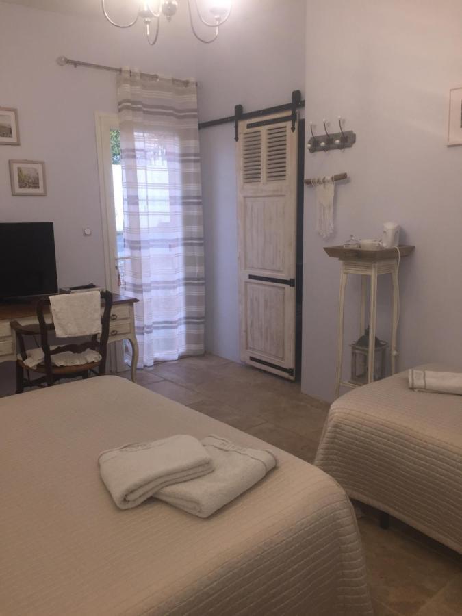 Bed and Breakfast Les Olivades Magalas Экстерьер фото